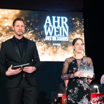 Das Moderatoren-Duo: Dieter Könnes und Eva Lanzerath - (c) Claudia Posern