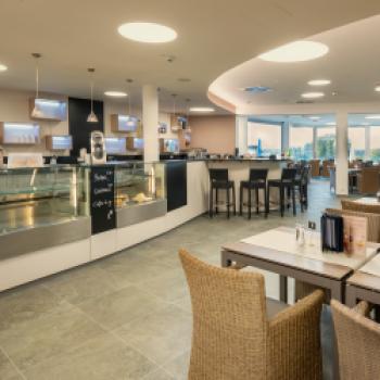 Die Chiemgau Thermen in Bad Endorf sind ein echtes Juwel, ein kuscheliger Rückzugsort an trüben Tagen - (c) Ulrike Engel