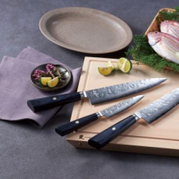 Sunago: neue Messerserie von Yaxell mit innovativem Stahl - (c) Yaxell