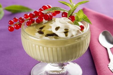 Steirischer Kürbiskernölpudding - (c) Stefan Kristoferitsch mit freundlicher Genehmigung der Gemeinschaft Steirisches Kürbiskernöl g.g.A. Steirischer Kürbiskernölpudding - (c) Stefan Kristoferitsch mit freundlicher Genehmigung der Gemeinschaft Steirisches Kürbiskernöl g.g.A.