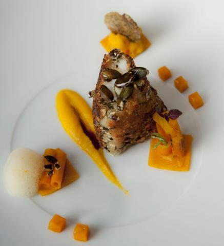 Knuspriger Seeteufel mit Kürbis, Orange und Karotte - (c) Wolfgang Becker, Becker's, Trier Knuspriger Seeteufel mit Kürbis, Orange und Karotte - (c) Wolfgang Becker, Becker's, Trier
