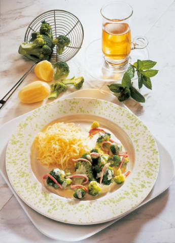 Brokkoli mit Rahmsauce - (c) Wirths PR Brokkoli mit Rahmsauce - (c) Wirths PR