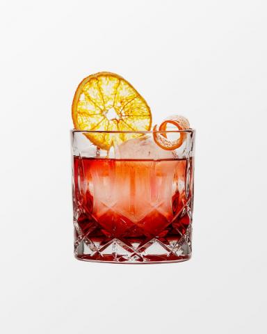 Der Classic Negroni ist ein klassischer, aus Italien stammender Cocktail mit bitter-süßem Geschmack - (c) apros Vermouth