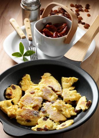 Kaiserschmarren mit Zwetschgenröster - (c) Wirths PR Kaiserschmarren mit Zwetschgenröster - (c) Wirths PR