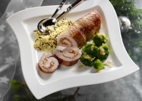 Gefüllte Kalbsroulade mit gemandeltem Brokkoli - (c) Wirths PR Gefüllte Kalbsroulade mit gemandeltem Brokkoli - (c) Wirths PR