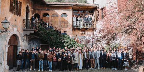 Am 11. und 12. April 2026 ist es wieder soweit: Einer der schönsten Termine im Weinjahr steht bevor. Das Weingut Alois Lageder lädt zur SUMMA ein - (c) Tenuta Lageder